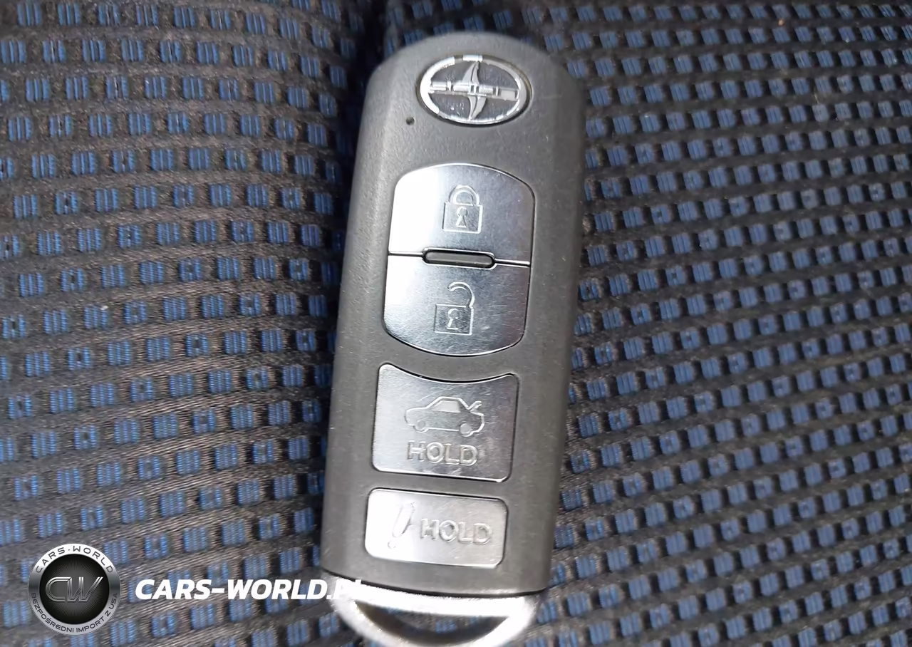 2016 Scion Ia VIN:3MYDLBZVXGY129187 - 11