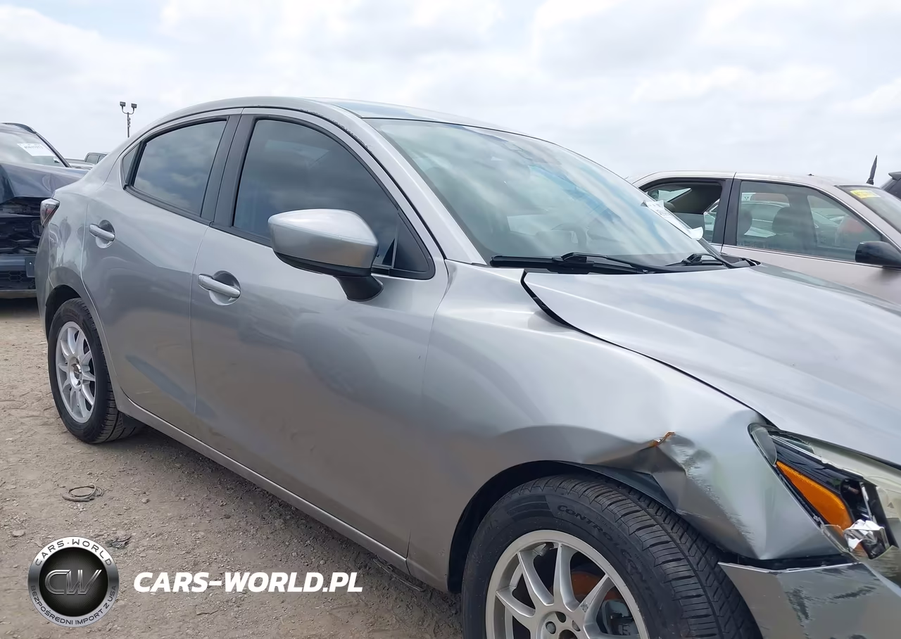 2016 Scion Ia VIN:3MYDLBZVXGY129187 - 13