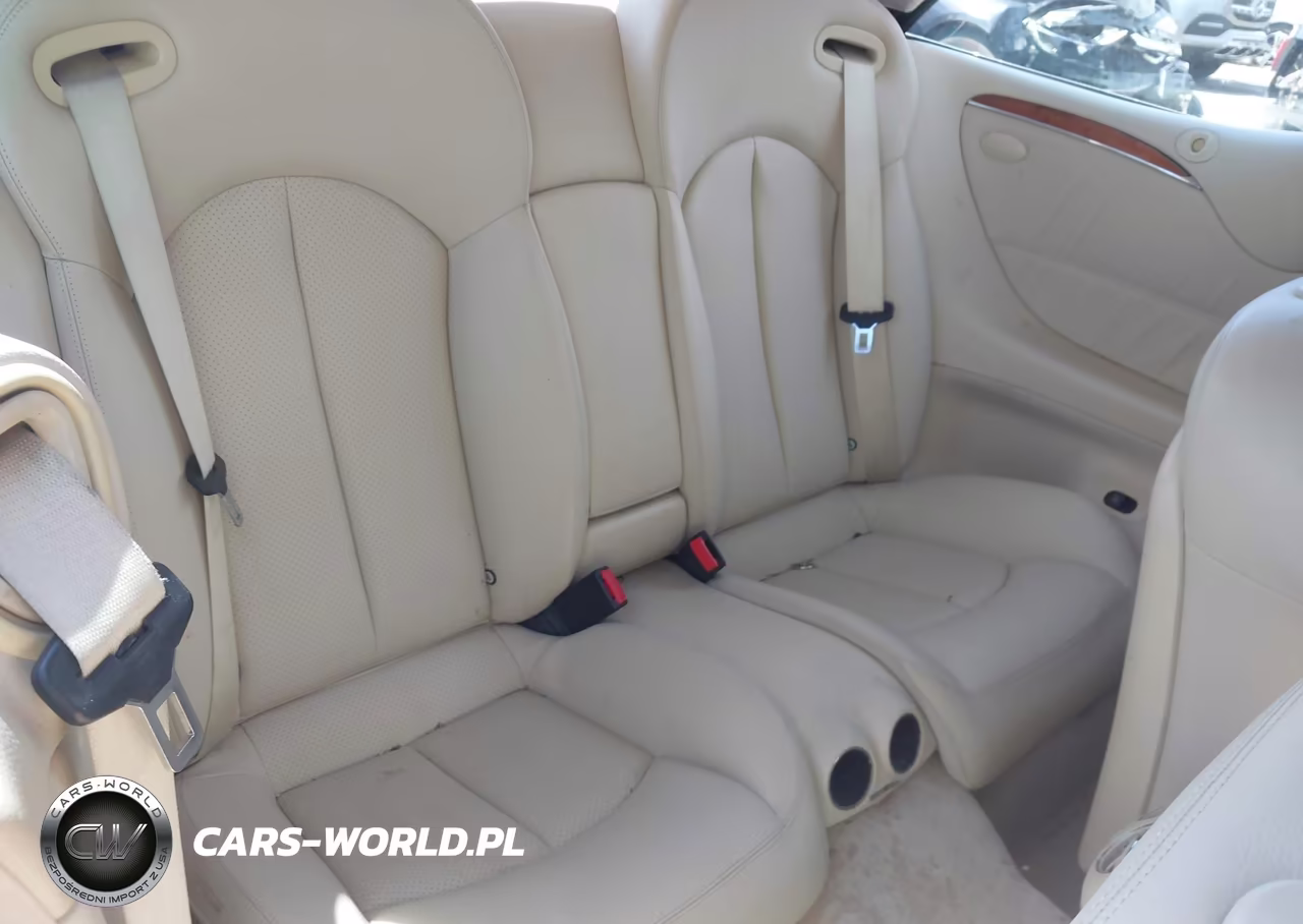 2005 Mercedes-Benz Clk 500 VIN:WDBTK75G85T040174 - 8