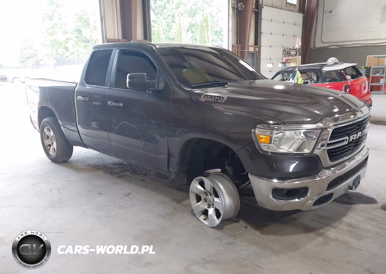 2020 Ram 1500 Big Horn 4X4 6'4 Box