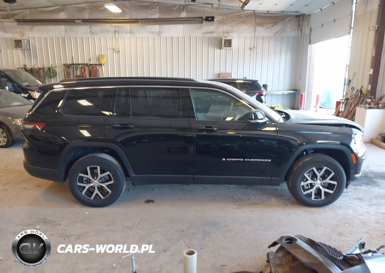 2025 Jeep Grand Cherokee L Limited 4X4 VIN:1C4RJKBG9S8709699 - 13