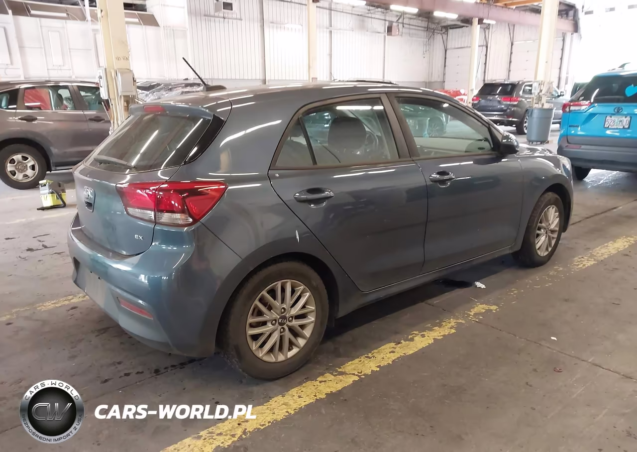 2018 Kia Rio Ex VIN:3KPA35AB1JE092155 - 4