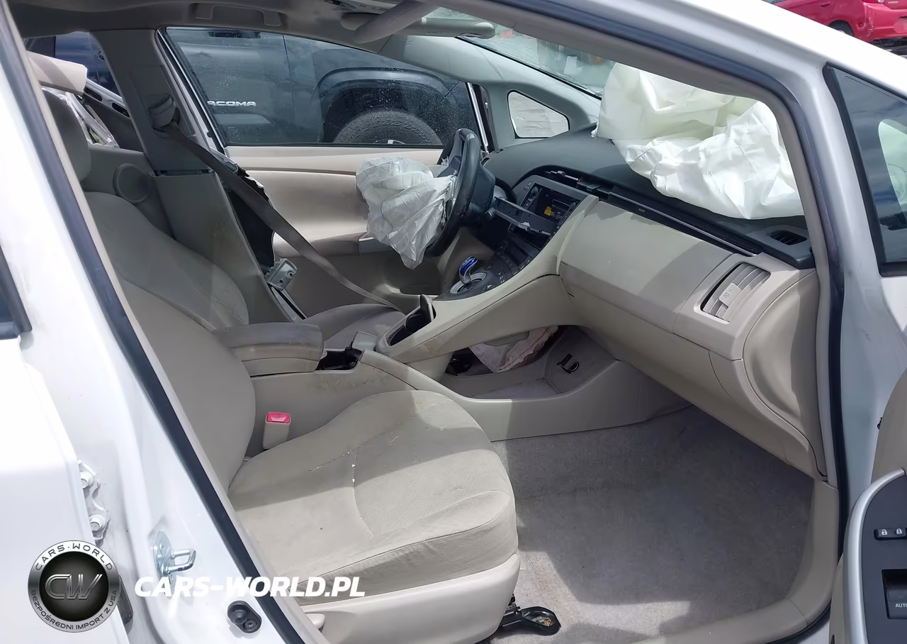 2010 Toyota Prius Iii VIN:JTDKN3DUXA0134010 - 5