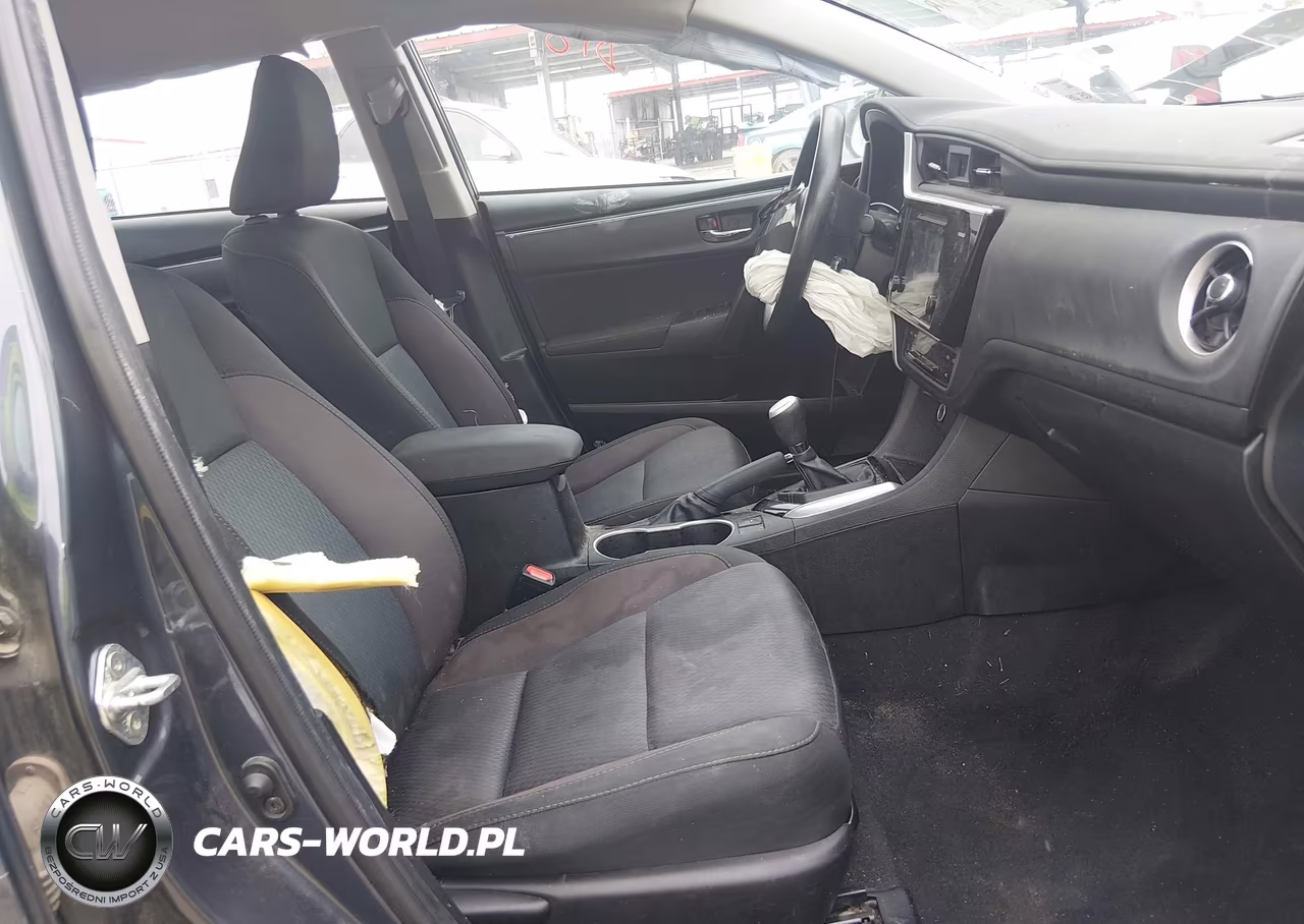 2017 Toyota Corolla Le VIN:5YFBURHE2HP736070 - 5