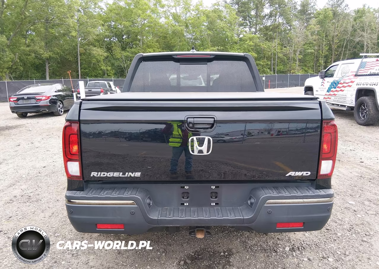 2019 Honda Ridgeline Black Edition VIN:5FPYK3F86KB036721 - 16