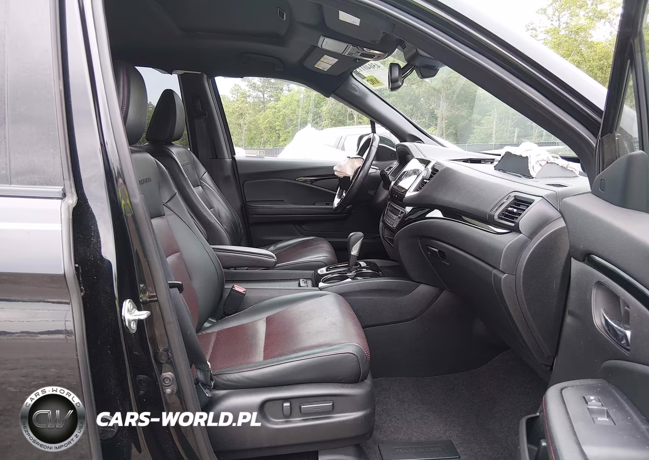 2019 Honda Ridgeline Black Edition VIN:5FPYK3F86KB036721 - 5