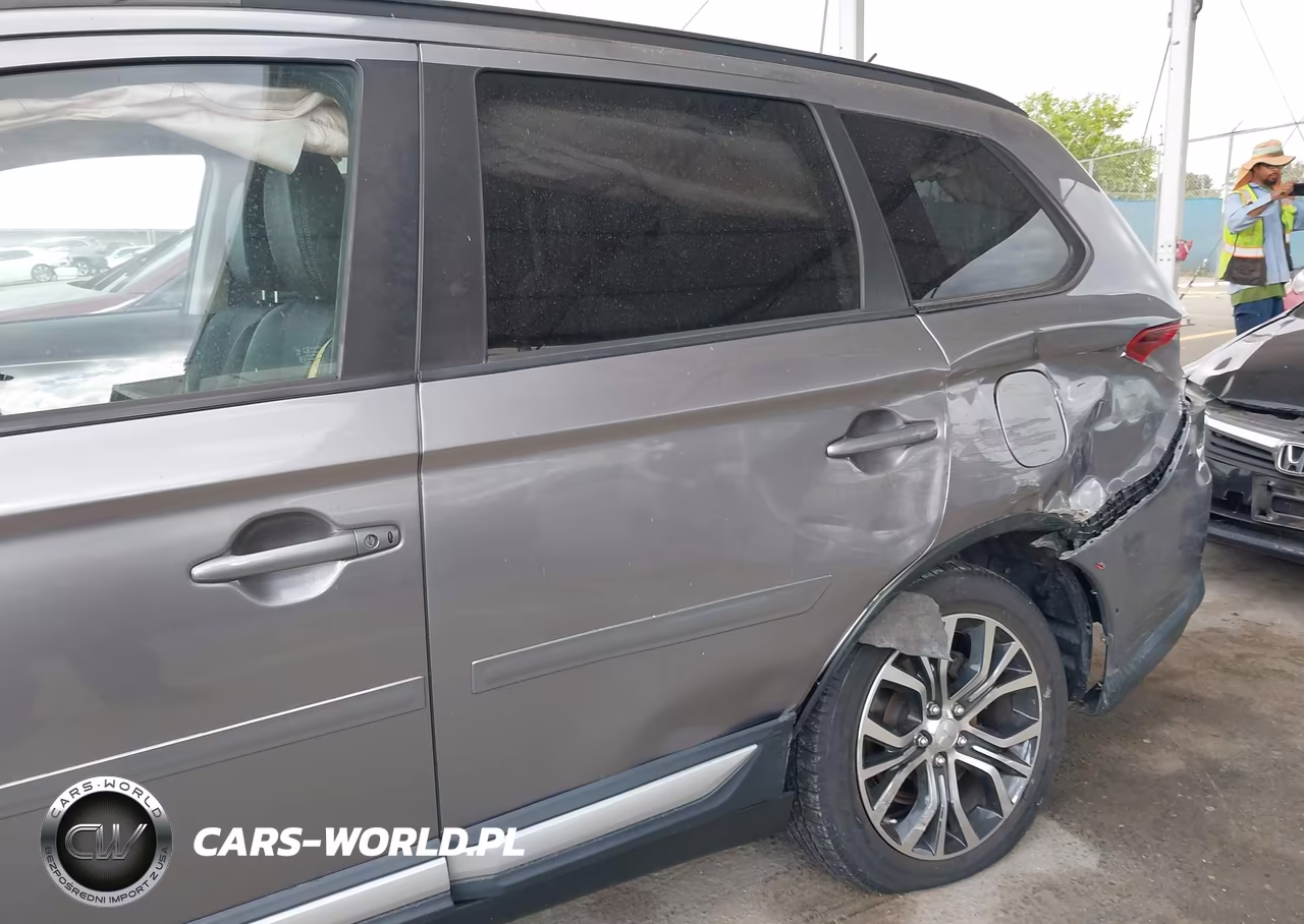 2016 Mitsubishi Outlander Sel VIN:JA4AD3A38GZ052706 - 17