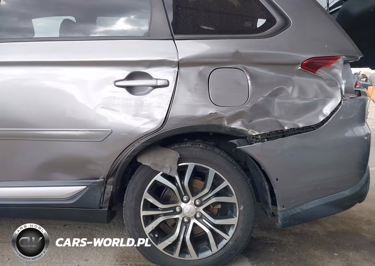 2016 Mitsubishi Outlander Sel VIN:JA4AD3A38GZ052706 - 19