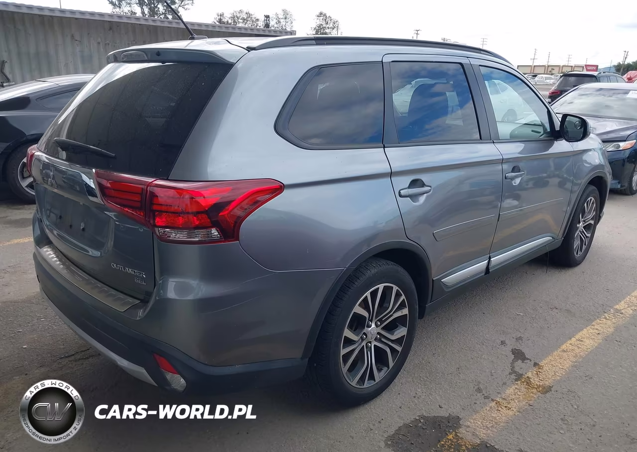 2016 Mitsubishi Outlander Sel VIN:JA4AD3A38GZ052706 - 4
