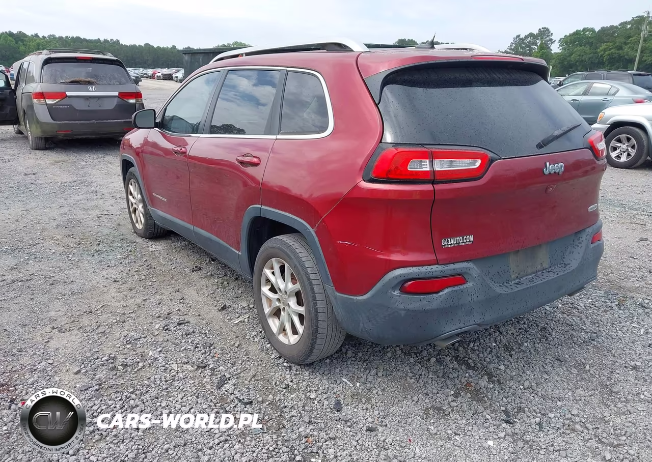 2014 Jeep Cherokee Latitude VIN:1C4PJLCS6EW117385 - 3