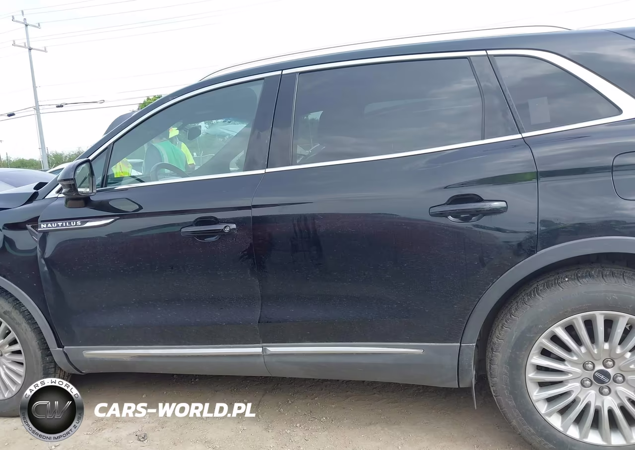 2019 Lincoln Nautilus Standard VIN:2LMPJ6J99KBL18969 - 14