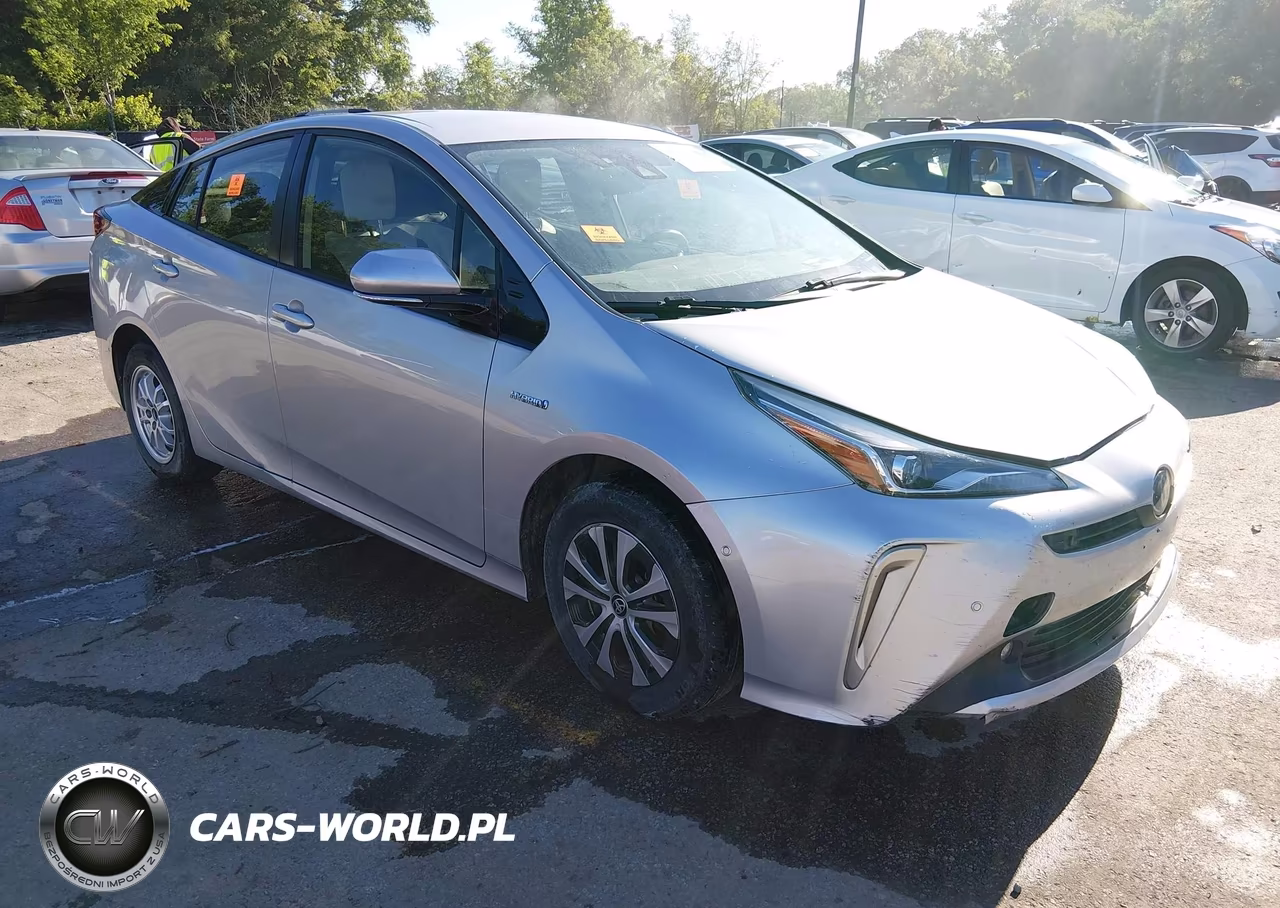 2019 Toyota Prius Xle