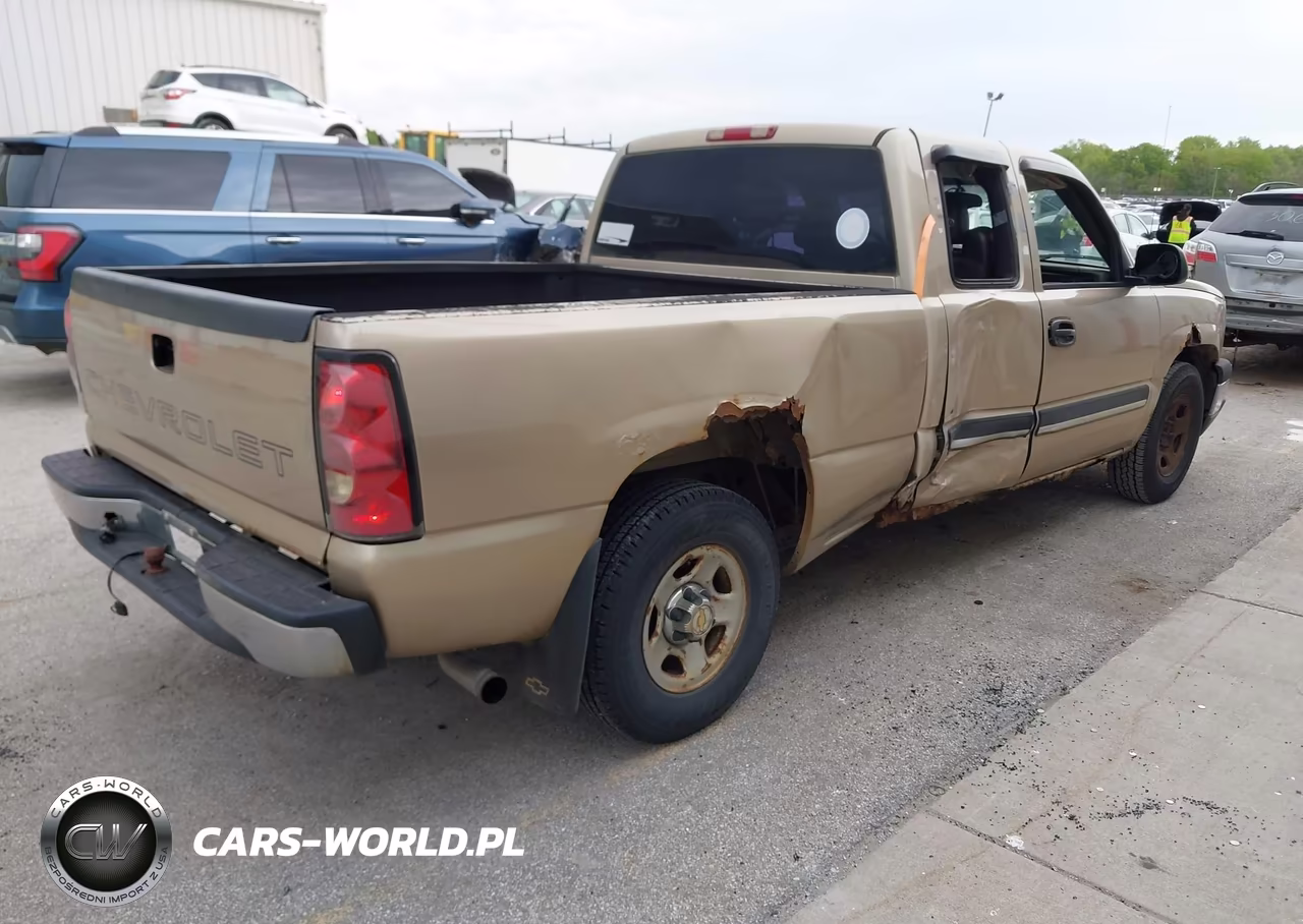 2004 Chevrolet Silverado 1500 VIN:2GCEC19V841247469 - 4