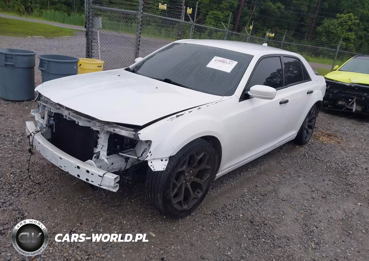 2019 Chrysler 300 300S VIN:2C3CCABG4KH635018 - 2