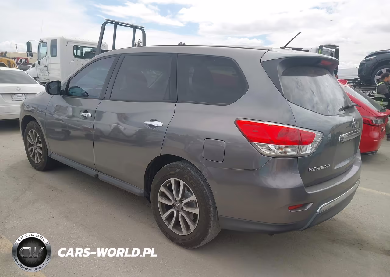 2015 Nissan Pathfinder S VIN:5N1AR2MN5FC643569 - 3
