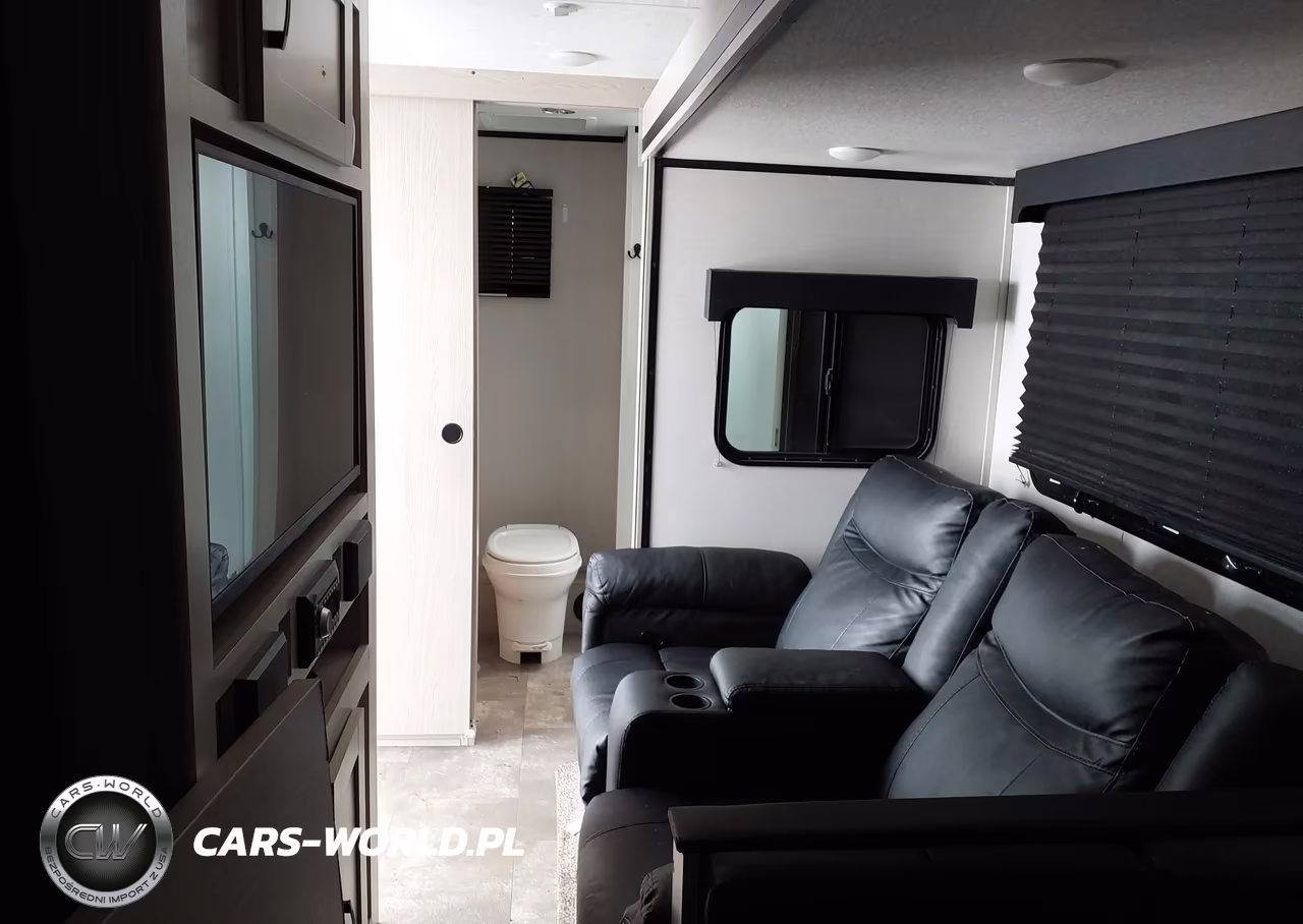 2022 Coachmen Travel VIN:5ZT2CXSB6NS042657 - 12