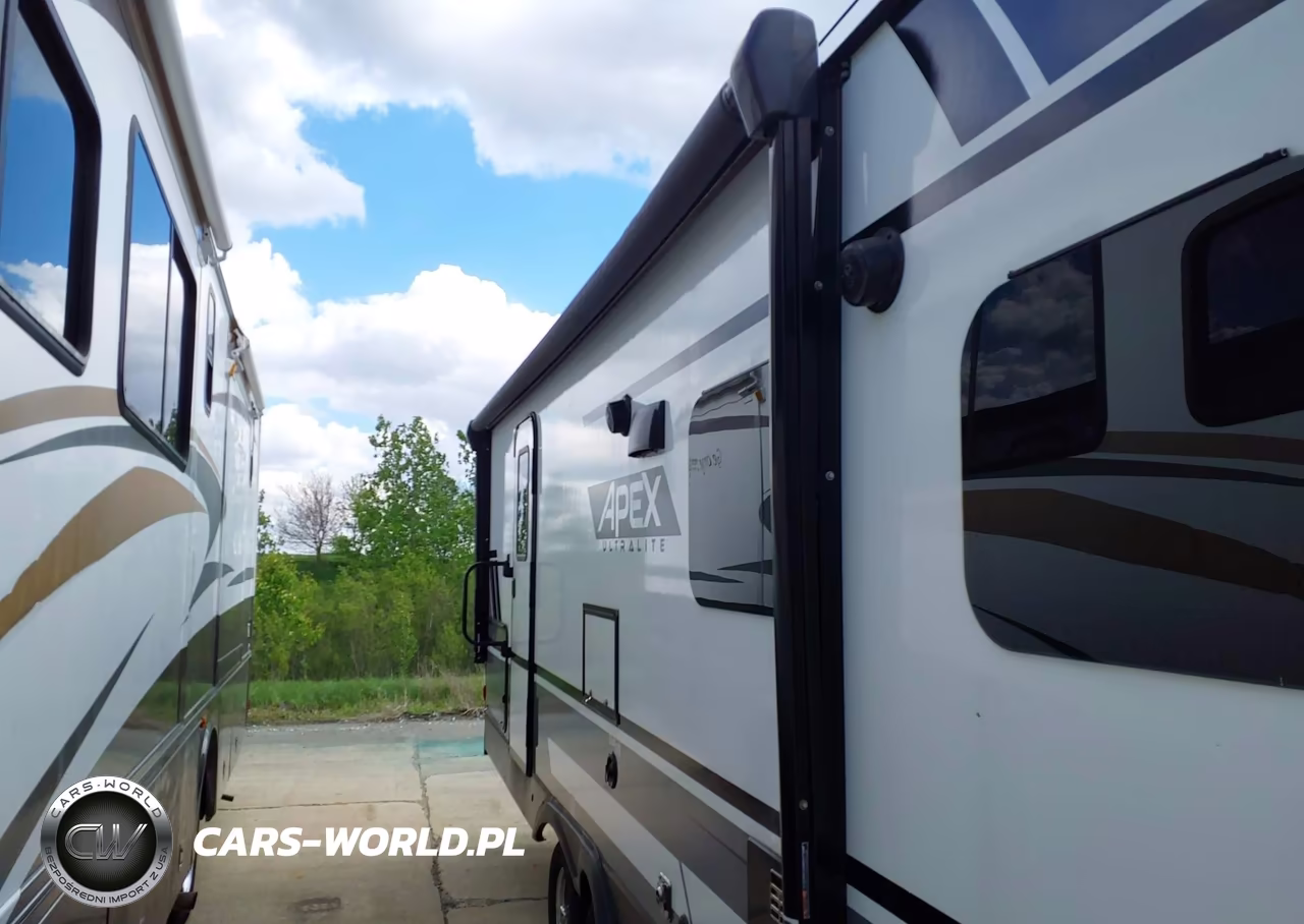 2022 Coachmen Travel VIN:5ZT2CXSB6NS042657 - 14