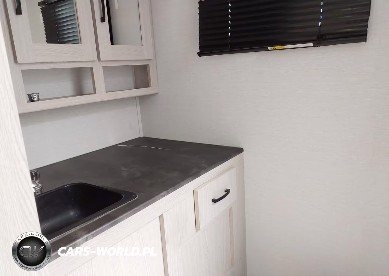 2022 Coachmen Travel VIN:5ZT2CXSB6NS042657 - 18