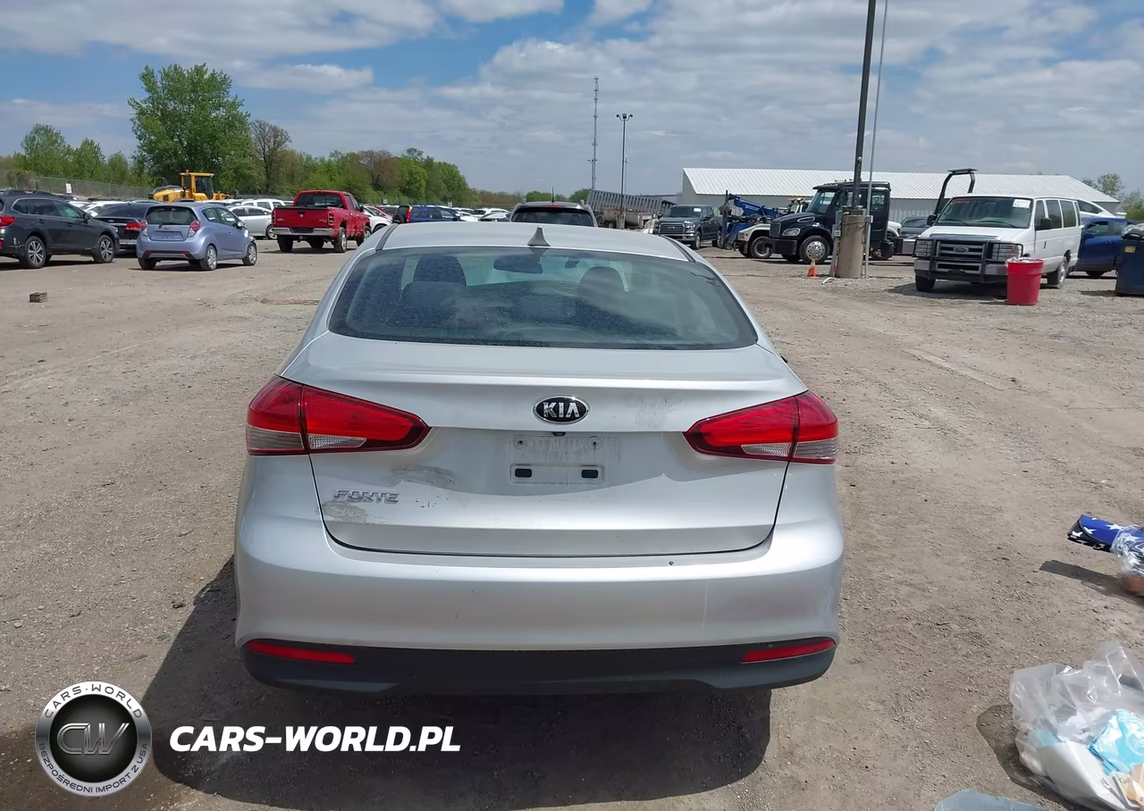 2017 Kia Forte Lx VIN:3KPFL4A70HE147099 - 17