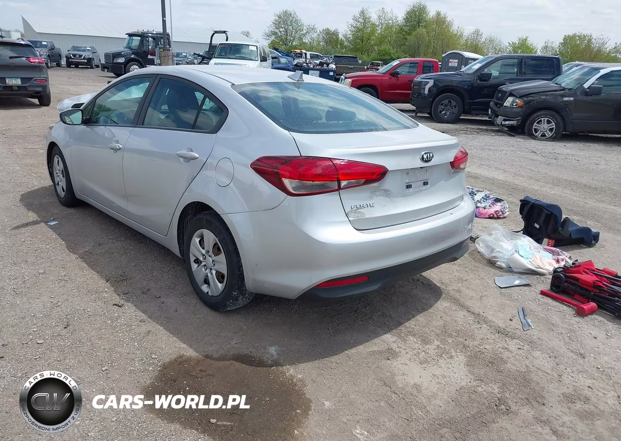 2017 Kia Forte Lx VIN:3KPFL4A70HE147099 - 3