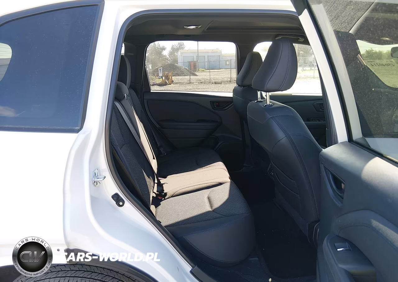 2025 Subaru Forester Premium VIN:JF2SLDBC4SH465739 - 8