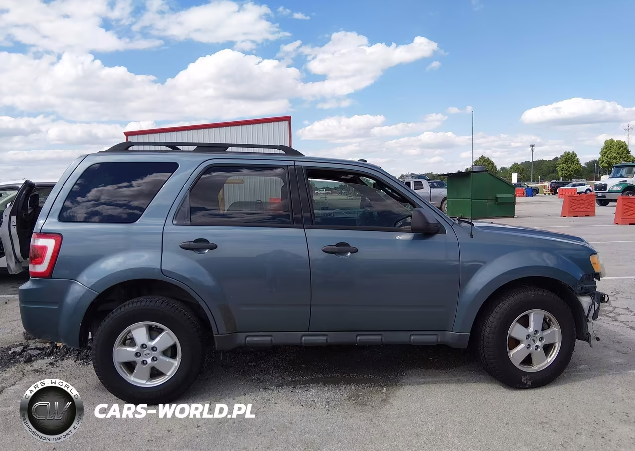 2011 Ford Escape Xlt VIN:1FMCU0D7XBKC01383 - 13