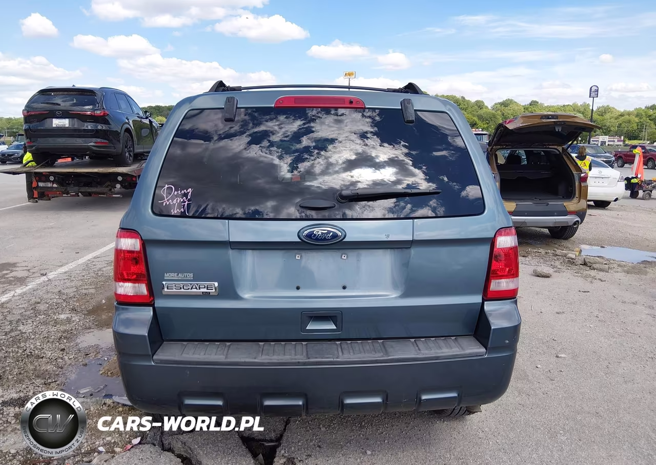 2011 Ford Escape Xlt VIN:1FMCU0D7XBKC01383 - 16