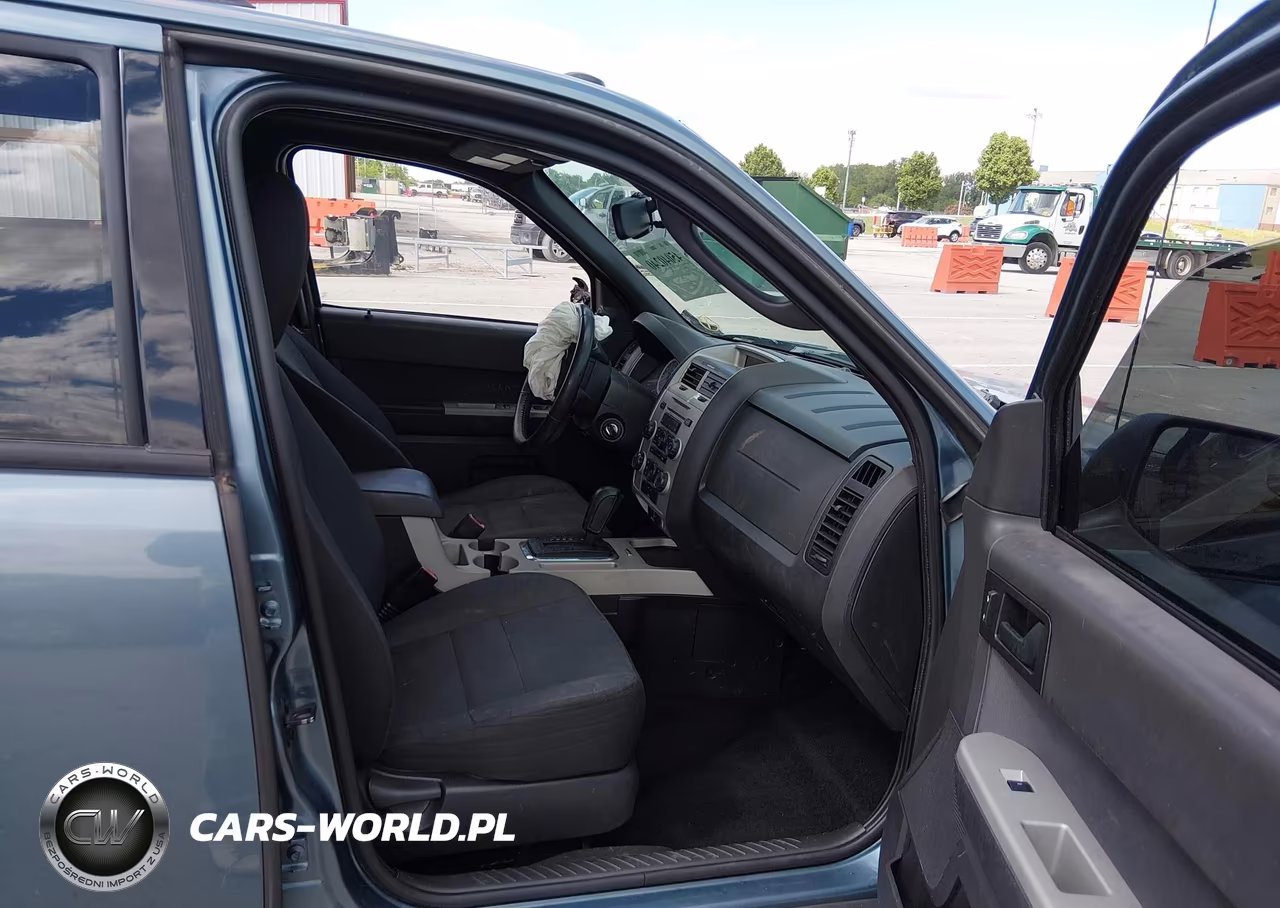 2011 Ford Escape Xlt VIN:1FMCU0D7XBKC01383 - 5