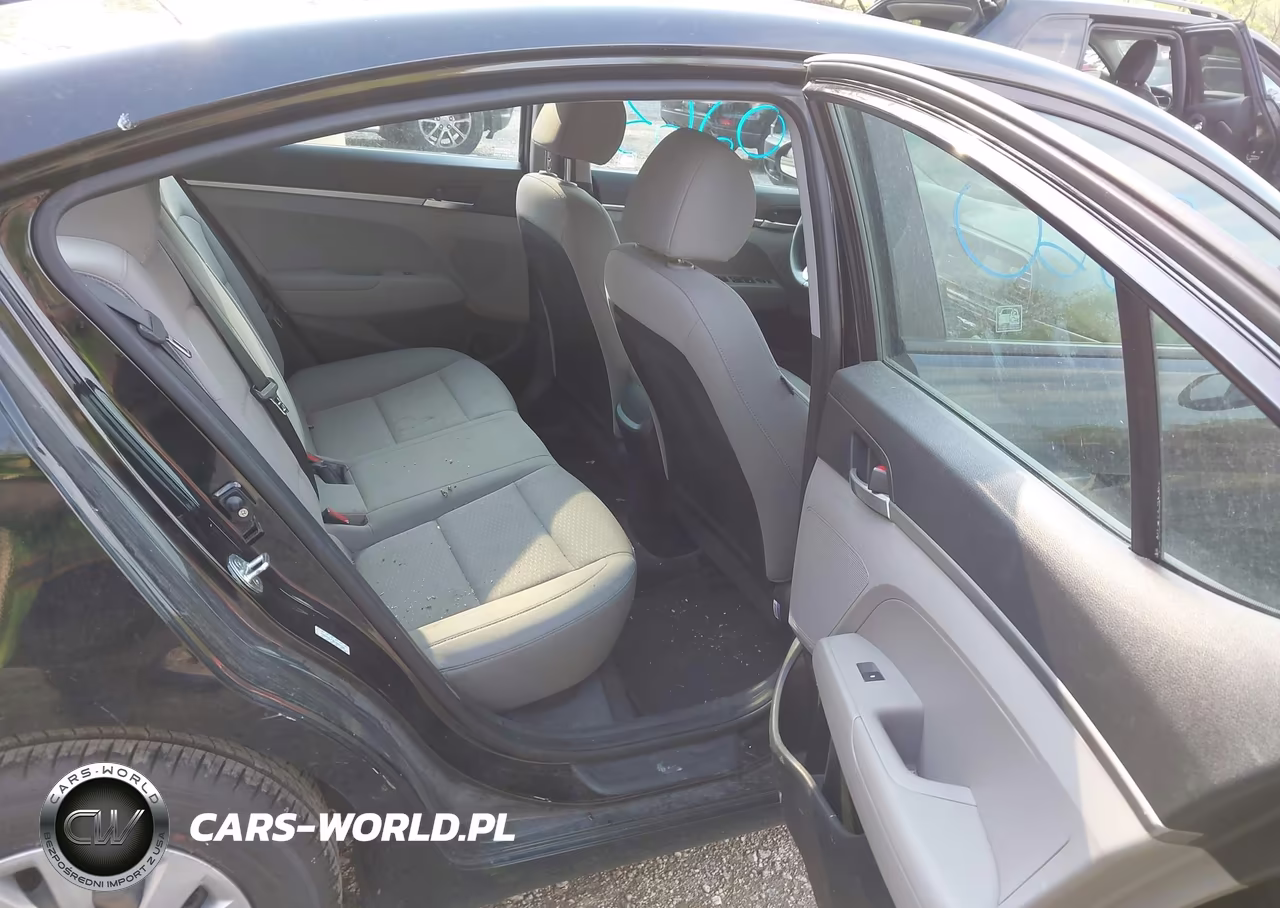2019 Hyundai Elantra Se VIN:KMHD74LF3KU844318 - 8