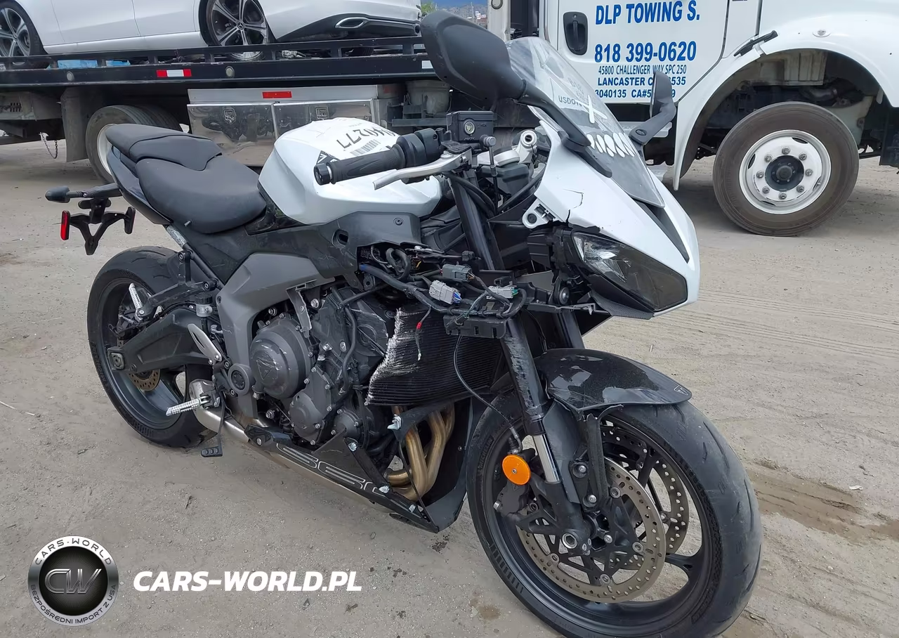 2025 Triumph Motorcycle Daytona 660 – zdjęcie 1 z 15