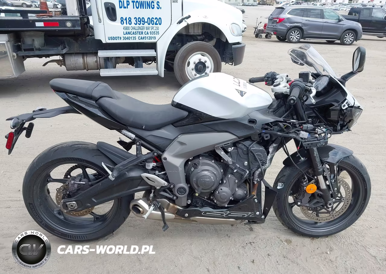 2025 Triumph Motorcycle Daytona 660 VIN:SMTL23UF4STBV8662 - 12
