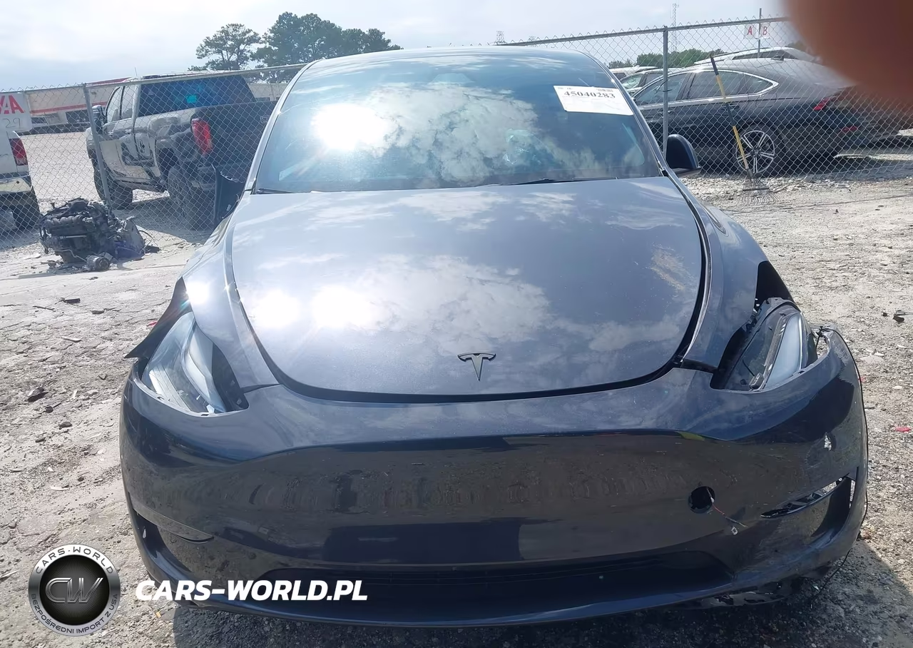 2024 Tesla Model Y Long Range Single Motor Rear-Wheel Drive-Rwd VIN:7SAYGDED3RA303984 - 12