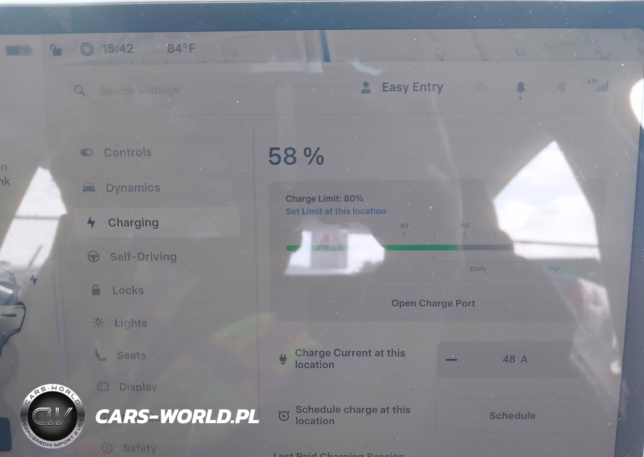 2024 Tesla Model Y Long Range Single Motor Rear-Wheel Drive-Rwd VIN:7SAYGDED3RA303984 - 17