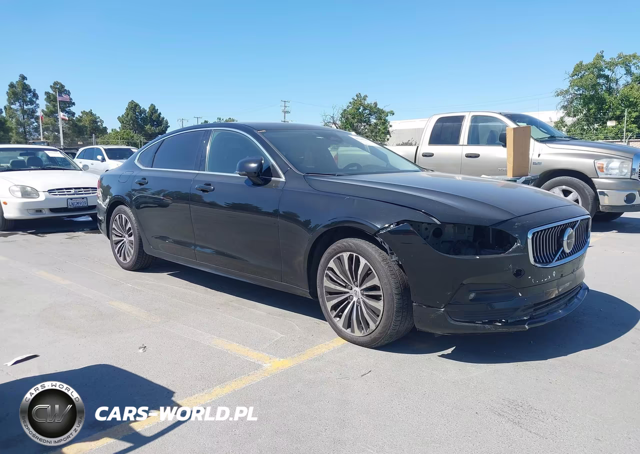 2022 Volvo S90 B6 Momentum – zdjęcie 1 z 16