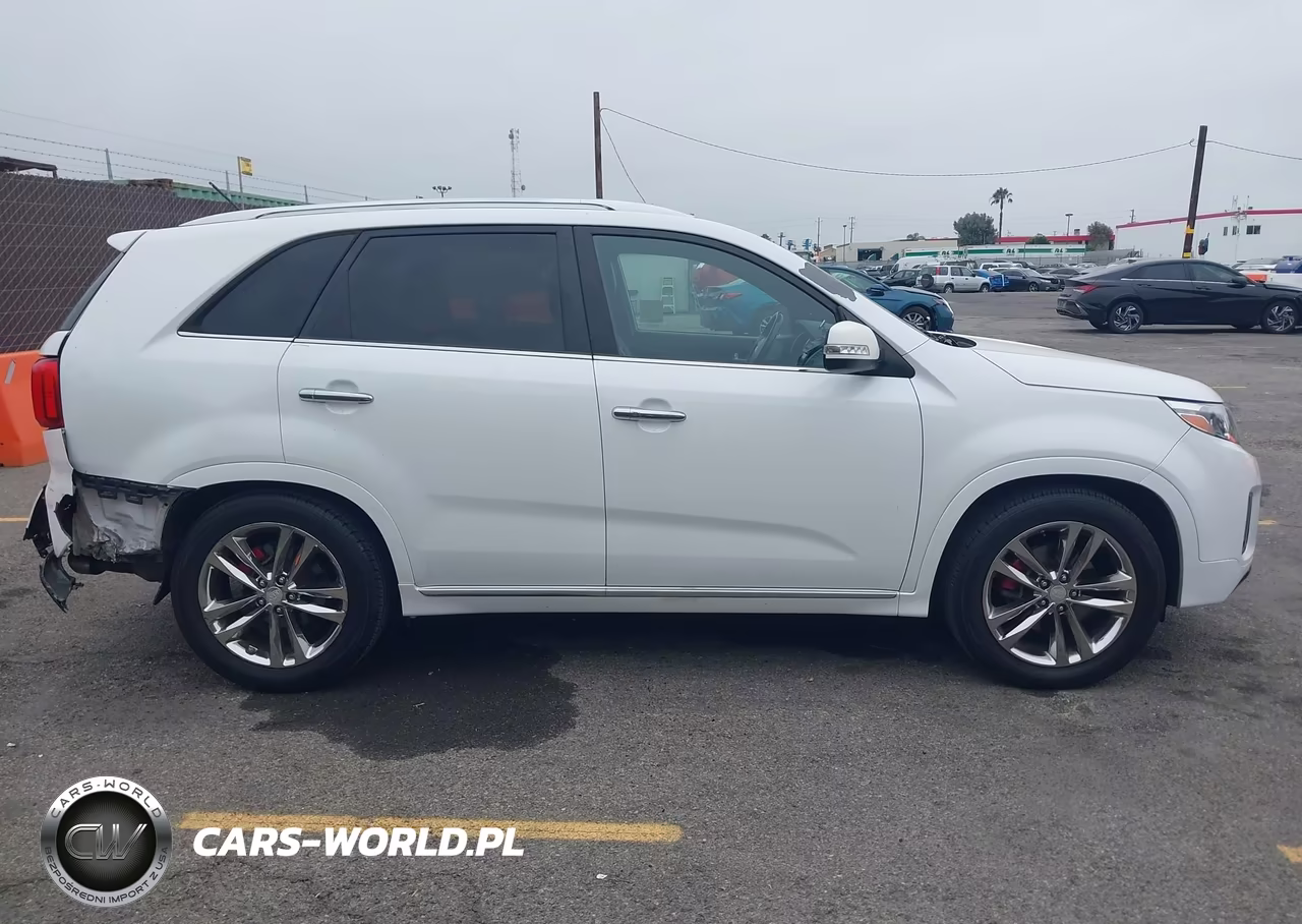 2015 Kia Sorento Limited V6 VIN:5XYKW4A75FG635969 - 13