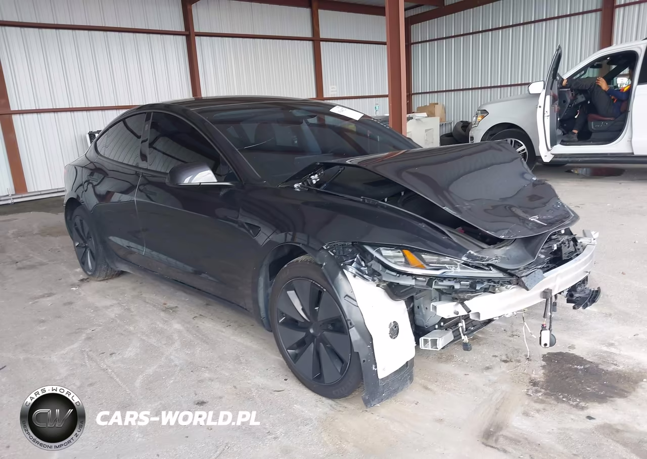 2025 Tesla Model 3 Long Range Rear-Wheel Drive-Standard Rear-Wheel Drive – zdjęcie 1 z 22
