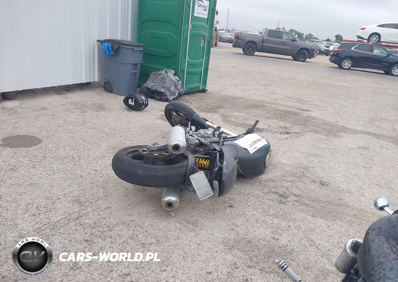 2006 Ducati Monster 620 VIN:ZDM1RA2K96B078308 - 4