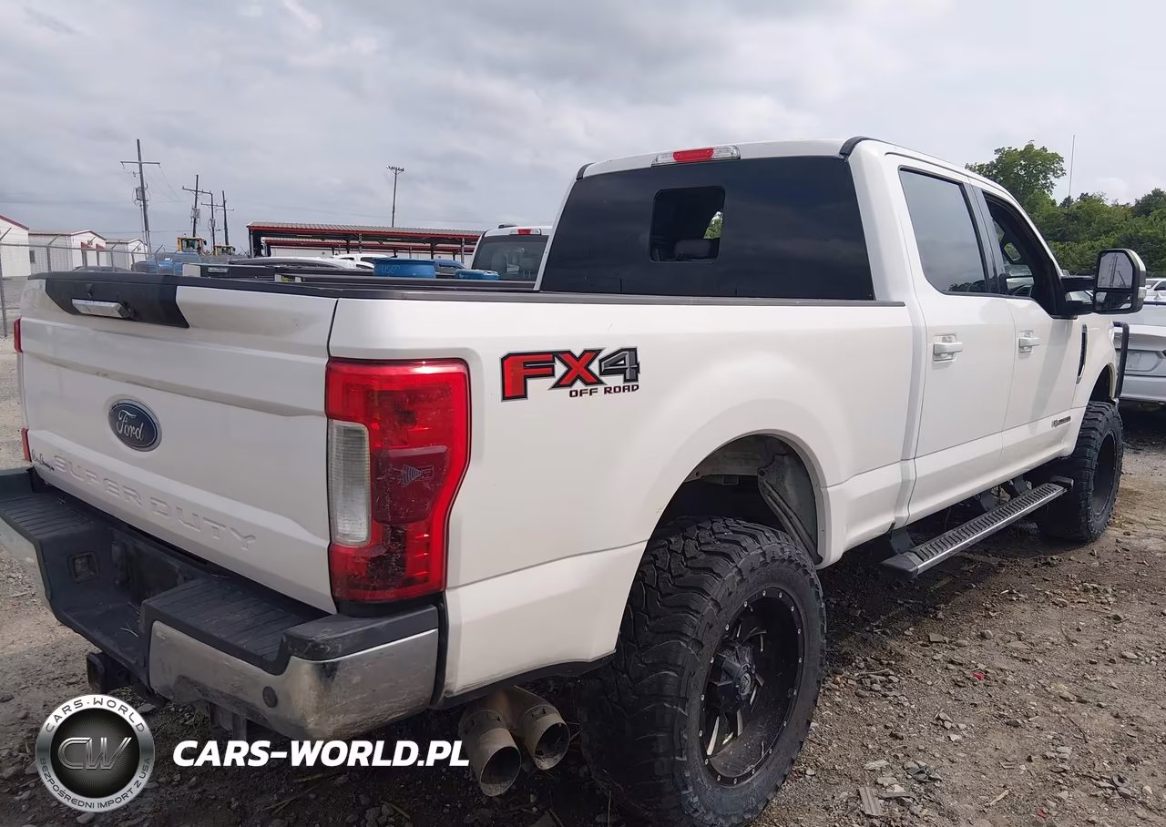 2017 Ford F-250 Lariat VIN:1FT7W2BT4HEE91414 - 4