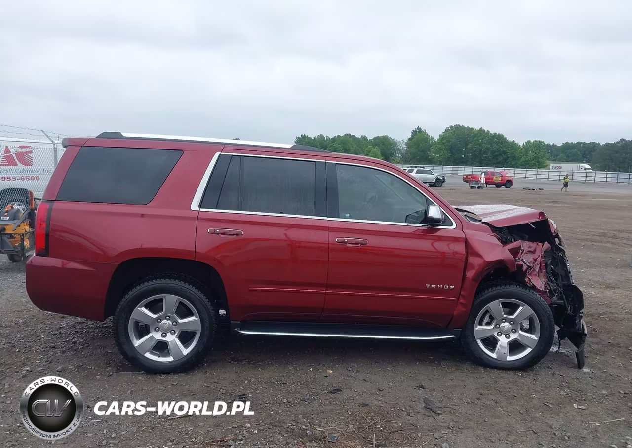 2017 Chevrolet Tahoe Premier VIN:1GNSCCKC8HR384505 - 13