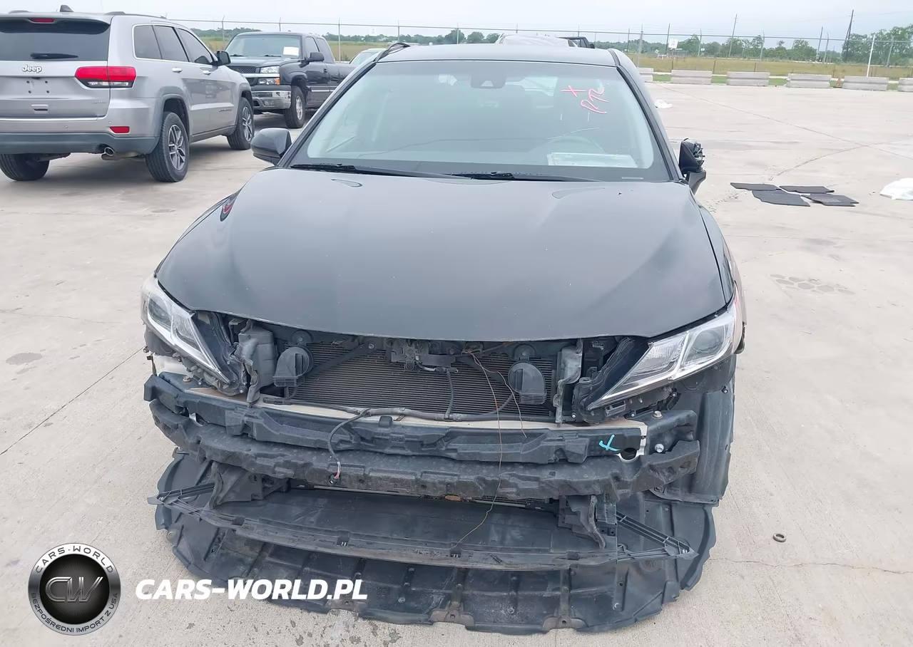 2018 Toyota Camry Se VIN:4T1B11HK8JU658432 - 6