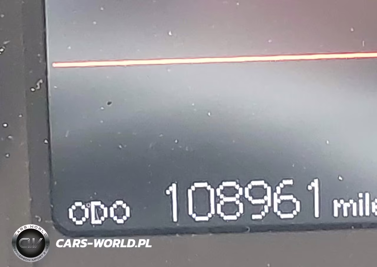 2017 Toyota Corolla Le VIN:5YFBURHE7HP664735 - 15