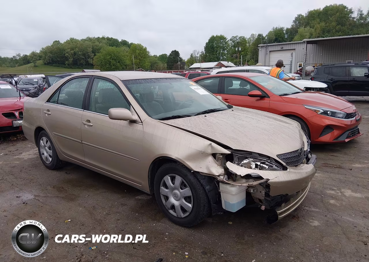 2002 Toyota Camry Le – zdjęcie 1 z 17