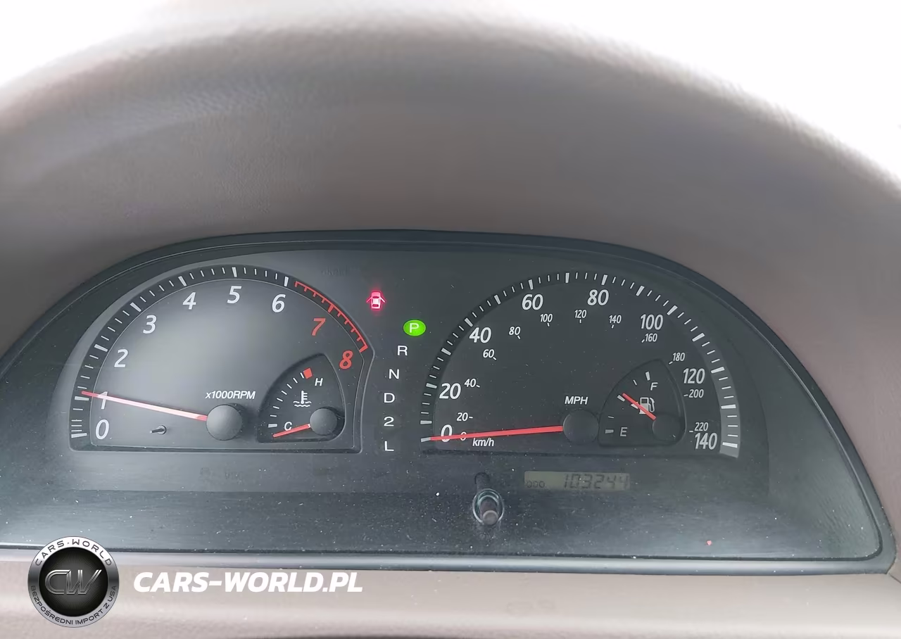 2002 Toyota Camry Le VIN:4T1BE32K42U084910 - 7