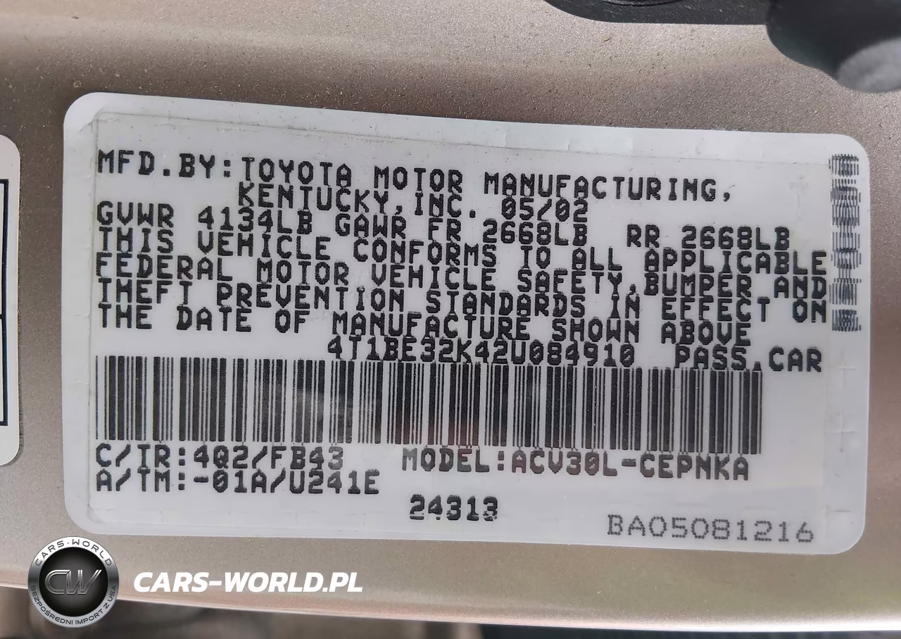 2002 Toyota Camry Le VIN:4T1BE32K42U084910 - 9