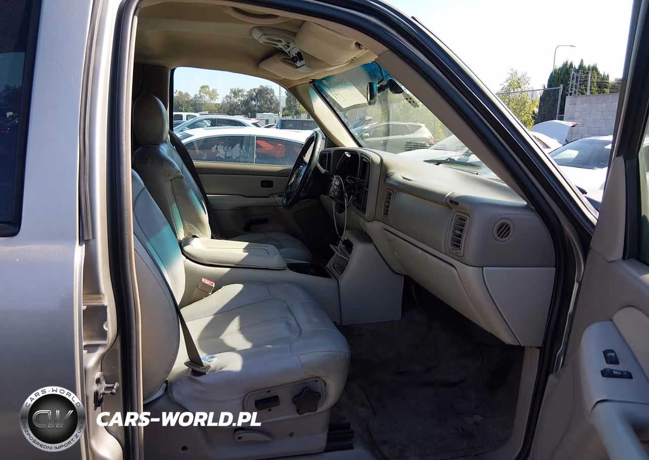 2002 Chevrolet Tahoe Ls VIN:1GNEC13T52R129382 - 5