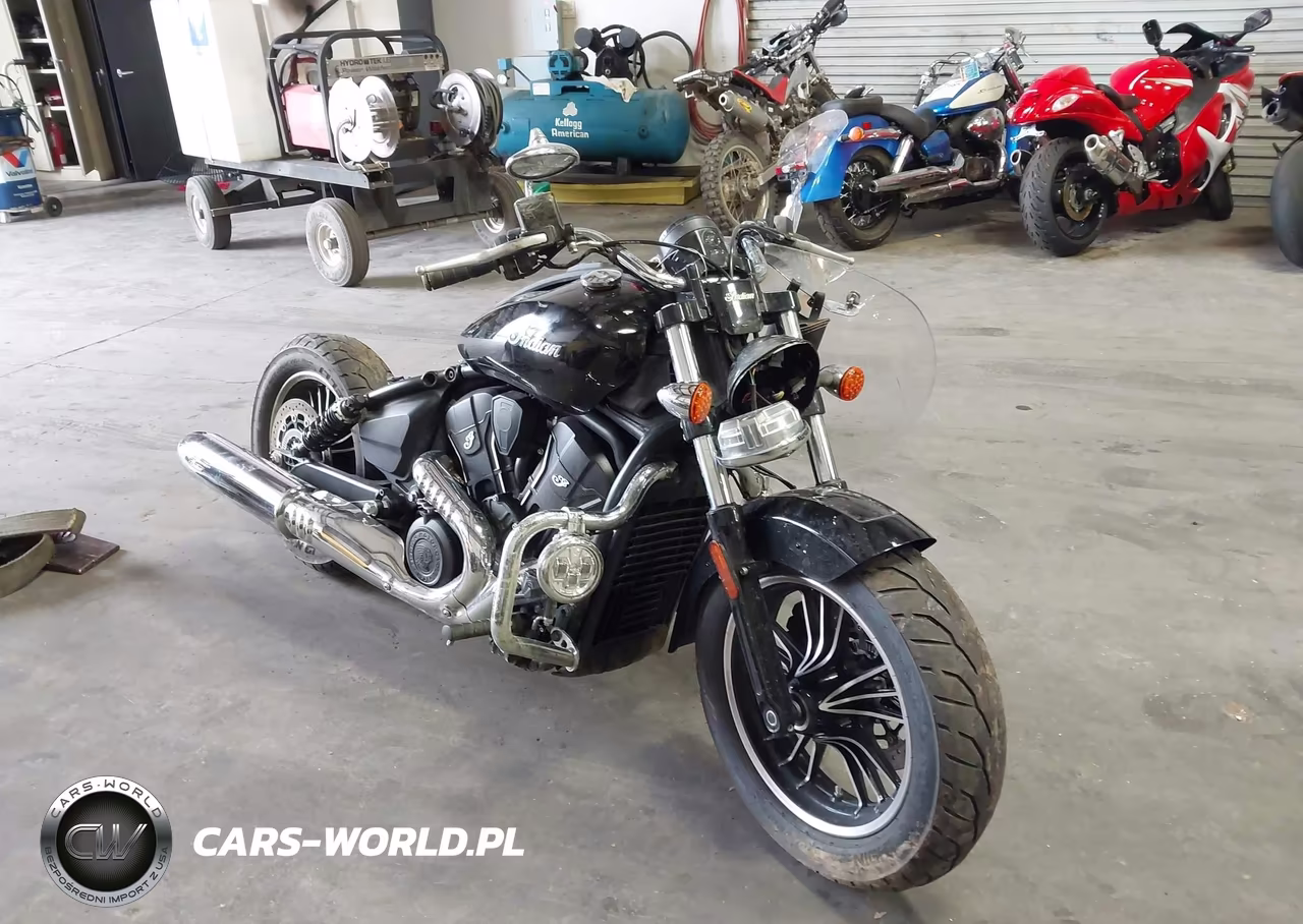 2025 Indian Motorcycle Co. Scout Sixty Classic – zdjęcie 1 z 11