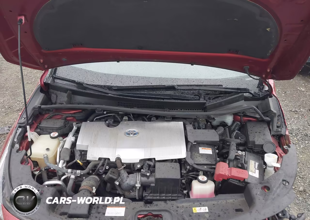 2018 Toyota Prius Prime Plus VIN:JTDKARFP8J3087368 - 10