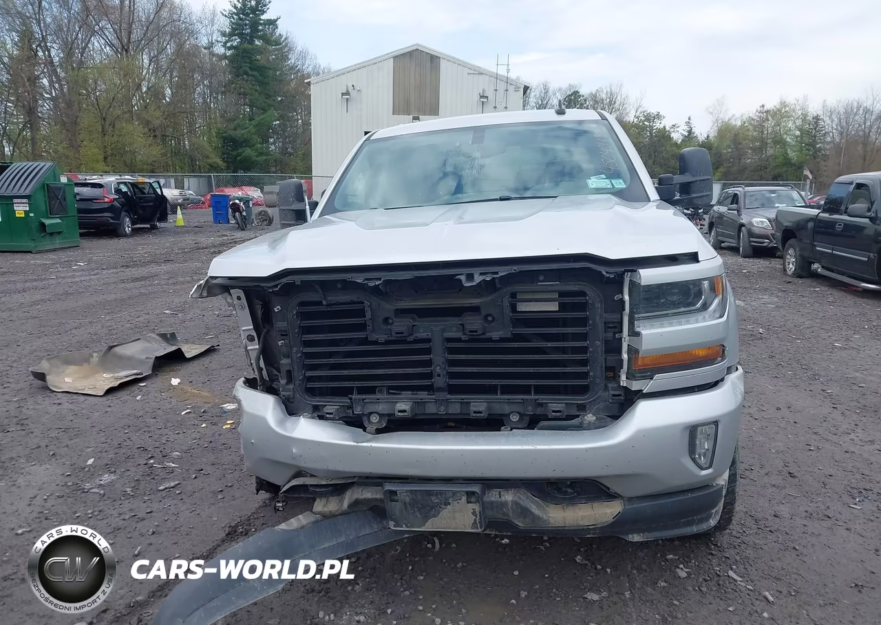 2018 Chevrolet Silverado 1500 2Lt VIN:3GCUKREC0JG626082 - 12