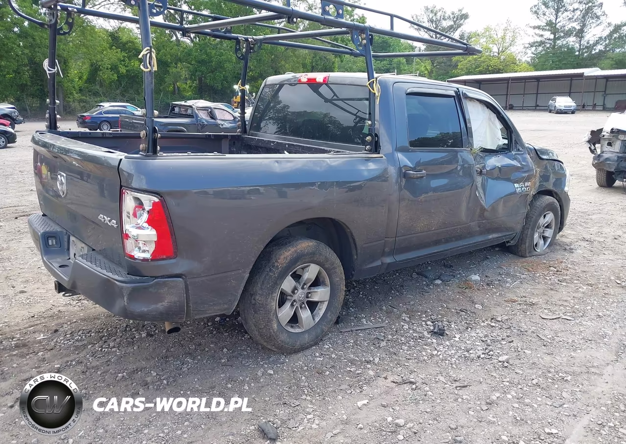 2019 Ram 1500 Classic Express 4X4 5'7 Box VIN:1C6RR7KT0KS615885 - 4