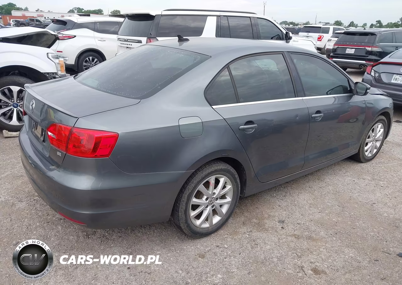 2014 Volkswagen Jetta 1.8T Se VIN:3VWD07AJ3EM286042 - 4
